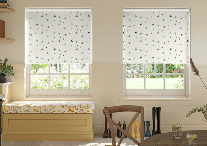 Bumble Bees, Honey - Roller Blind - Image 3